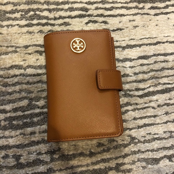 Tory Burch Handbags - Tory Burch Wallet